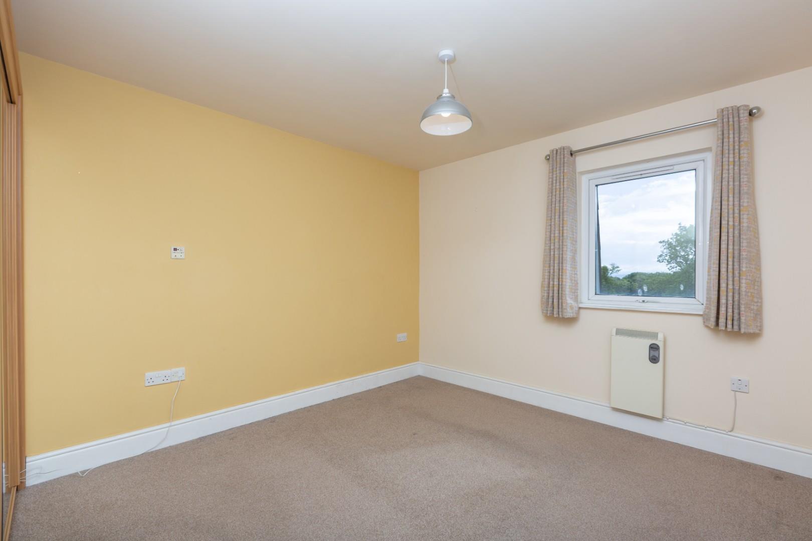 Clyne Common, Swansea, SA3 3JB